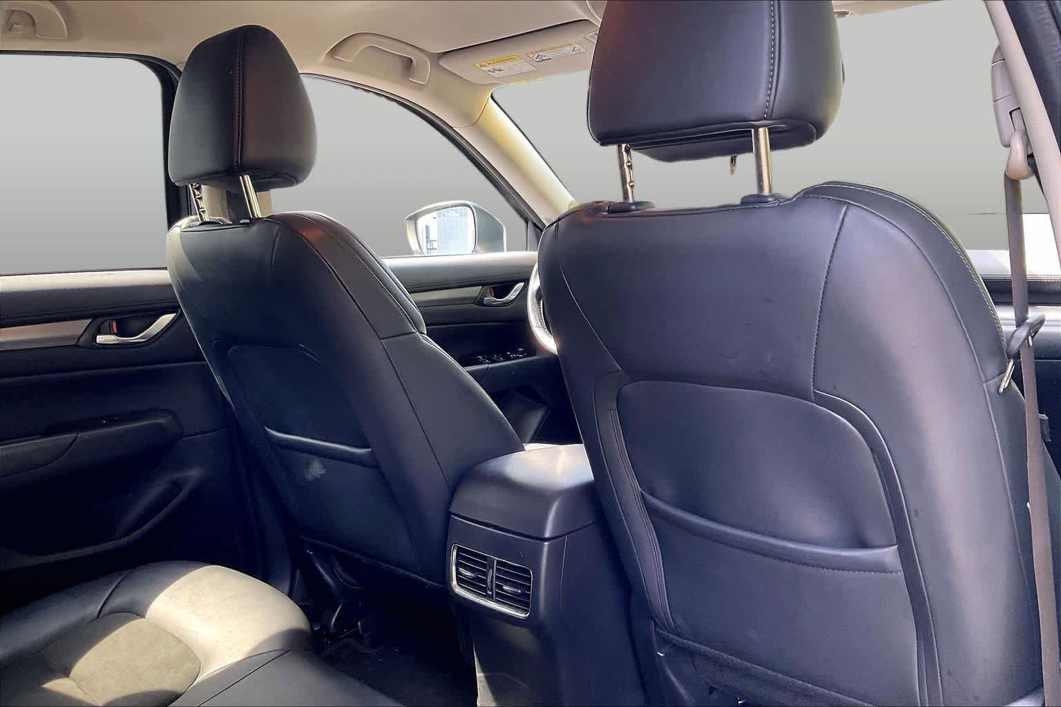 Used 2018 Deep Crystal Blue Mica Mazda Touring image 19