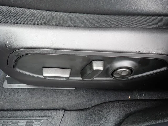 2025 Jeep Grand Cherokee L Altitude - Photo 16