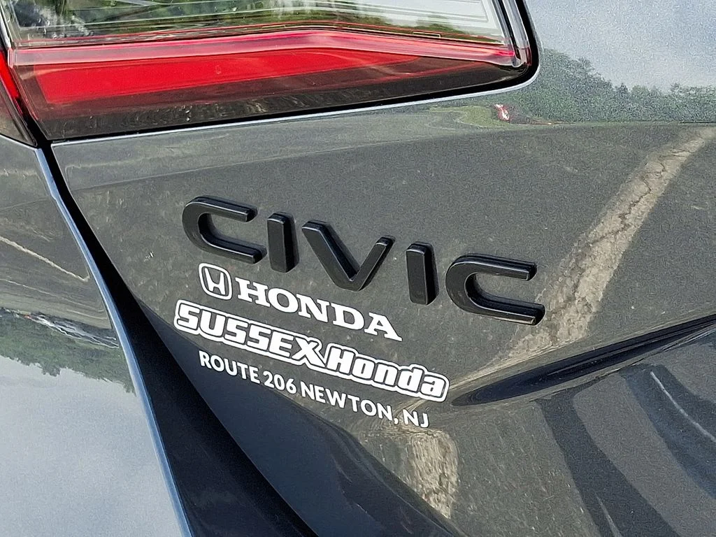 2026 Honda Civic Hatchback Sport - Photo 27