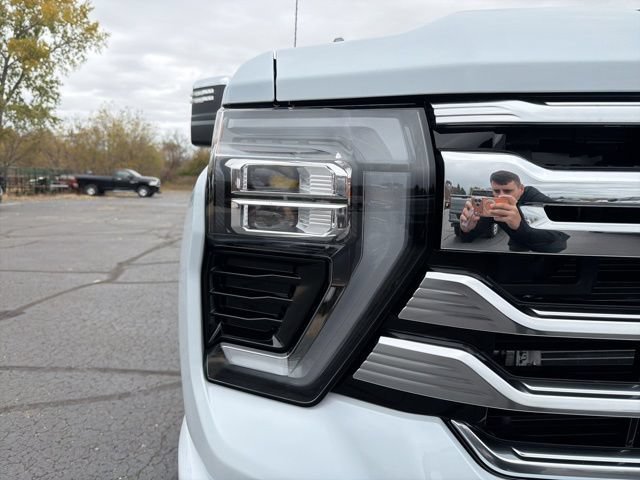 2026 Chevrolet Silverado 2500 HD High Country - Photo 10