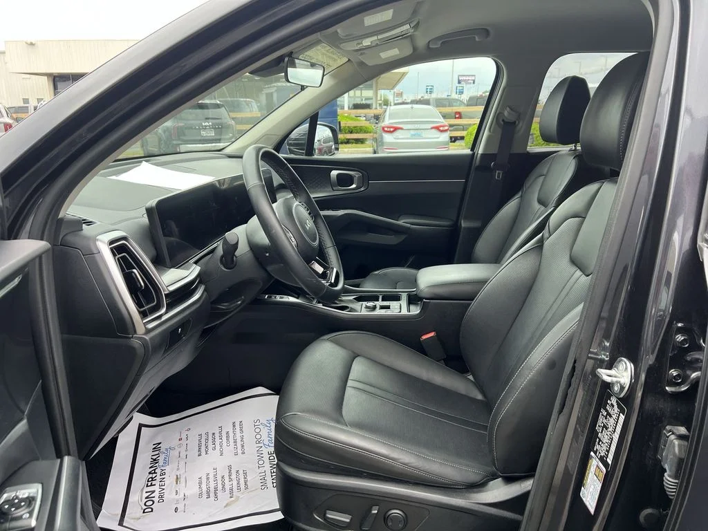 Used 2025 Gray Kia S image 11