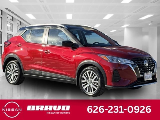 Used 2023 Red Nissan SV image 1