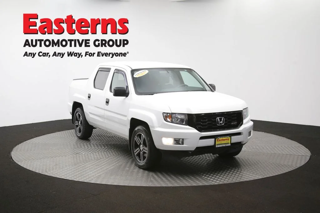 Used 2014 White Honda Sport image 48