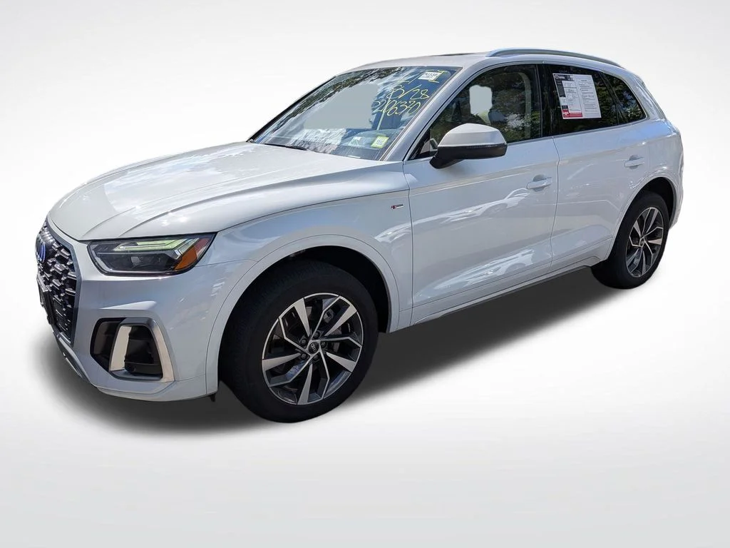 Used 2023 White Audi 45 S line Premium image 8