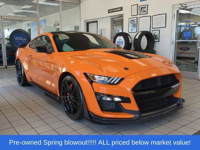 Used 2021 Orange Ford Shelby GT500 image 13