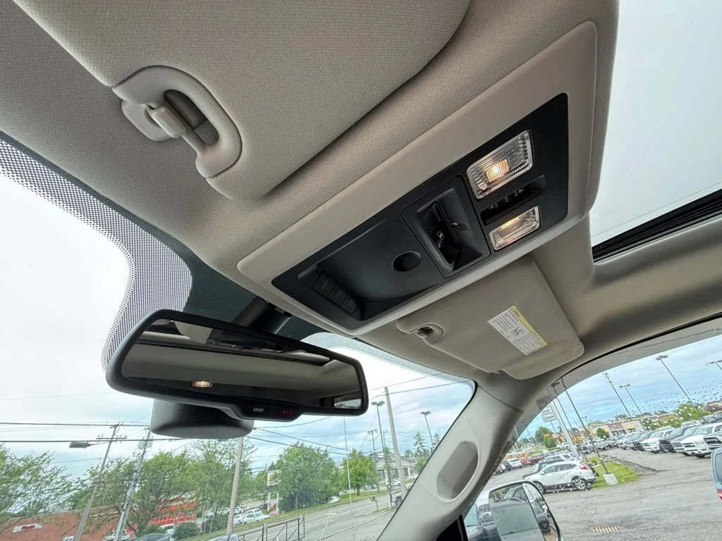 Used 2013 Black Ram Laramie image 25