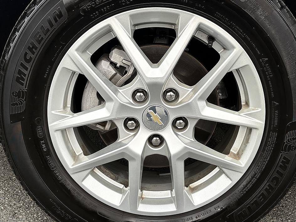 Used 2024 Riptide Blue Metallic Chevrolet LS image 8
