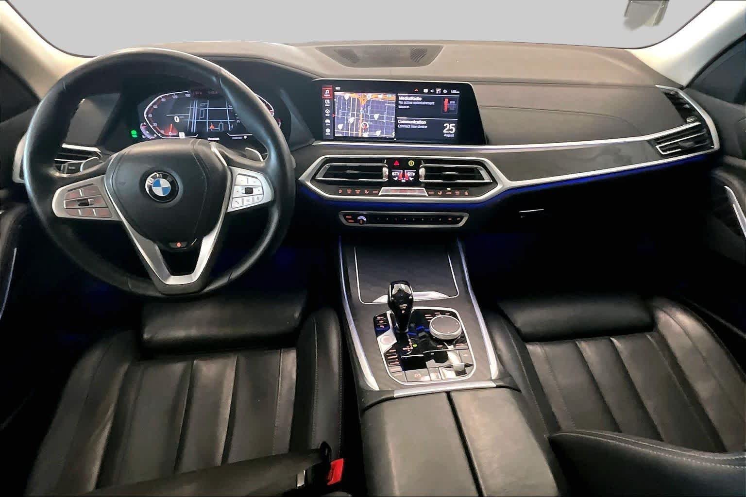 Used 2021 Alpine White BMW xDrive40i image 13