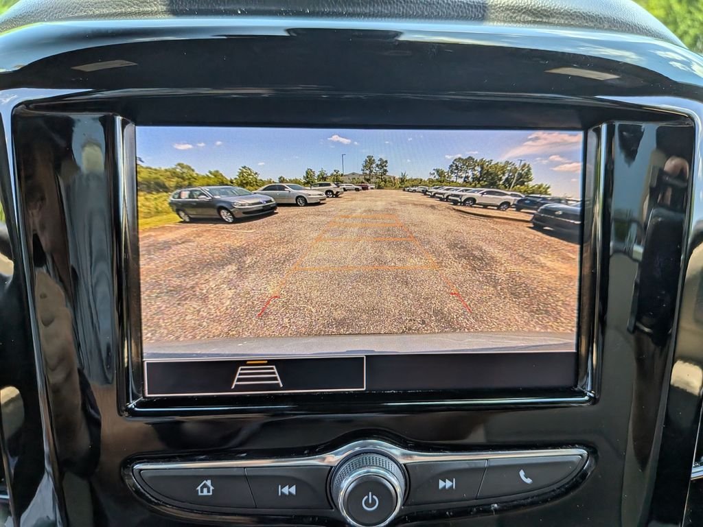 Used 2022 Silver Chevrolet LS image 27
