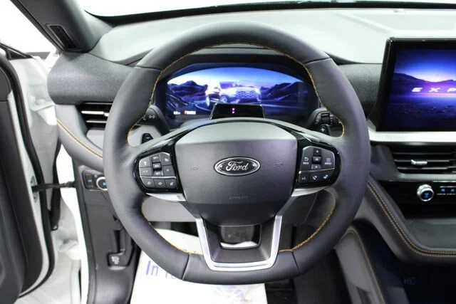 New 2026 Star White Metallic Tri-Coat Ford Tremor® image 43