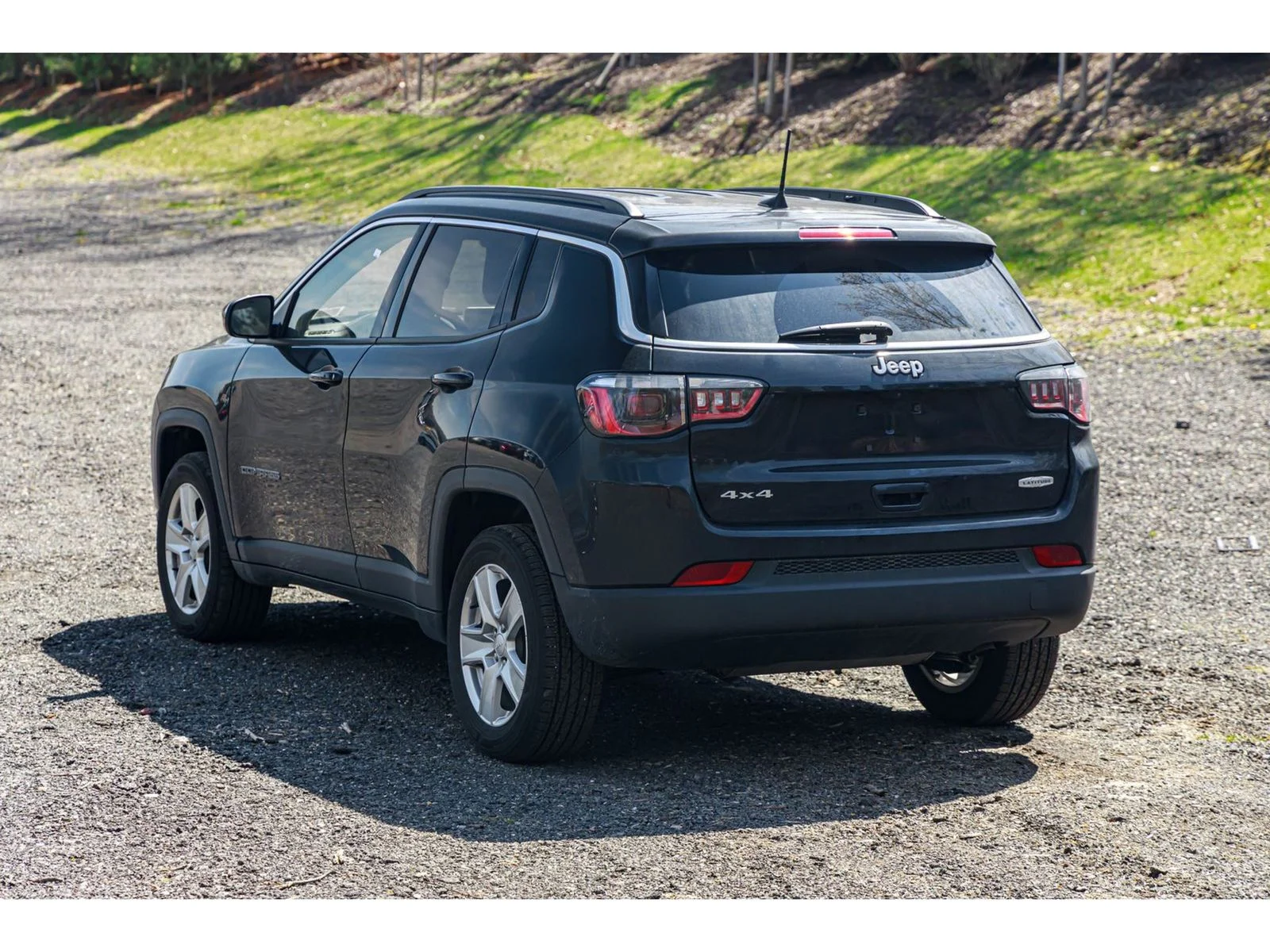 2022 Jeep Compass Latitude - Photo 7