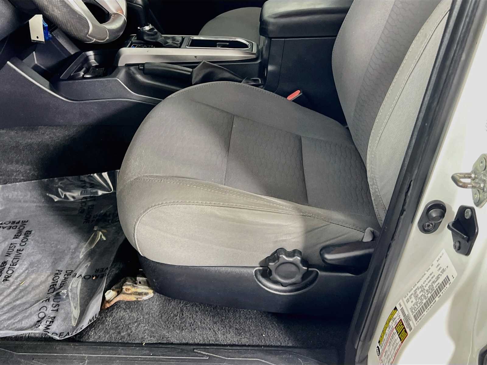 Used 2017 Super White Toyota SR5 image 20
