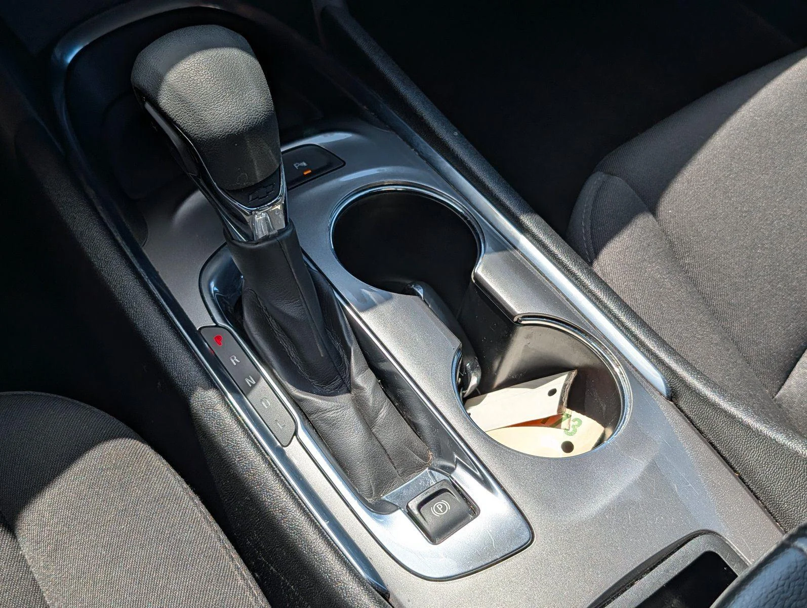 Used 2024 Sterling Gray Metallic Chevrolet LT image 17
