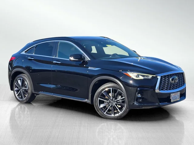 2023 INFINITI QX55 LUXE