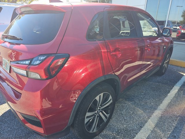 Used 2020 Red Mitsubishi 2.0 ES image 5