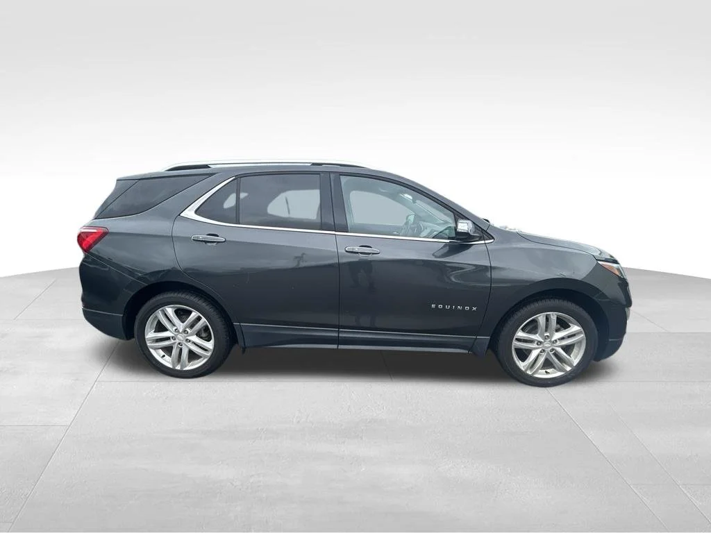 Used 2018 Gray Chevrolet Premier image 8