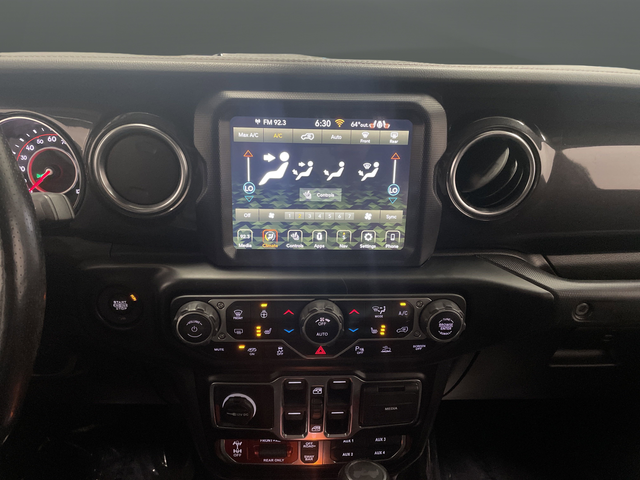 Used 2021 Snazzberry Pearlcoat Jeep Unlimited Rubicon 392 image 9