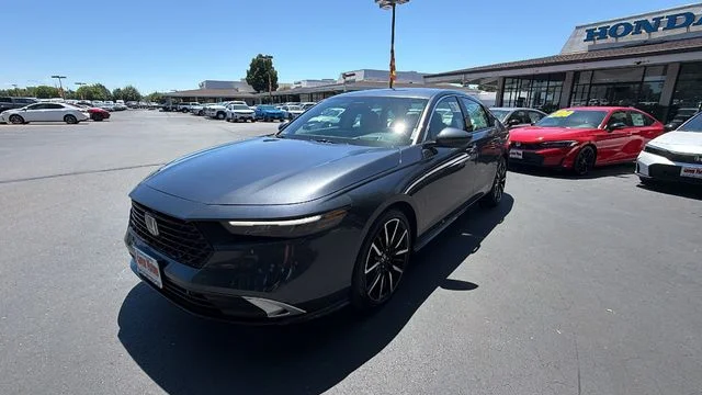 2026 Honda Accord Hybrid Touring's photo