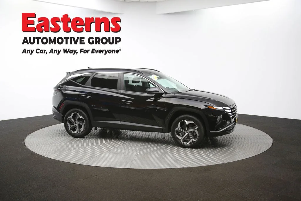 Used 2022 Black Hyundai SEL image 45