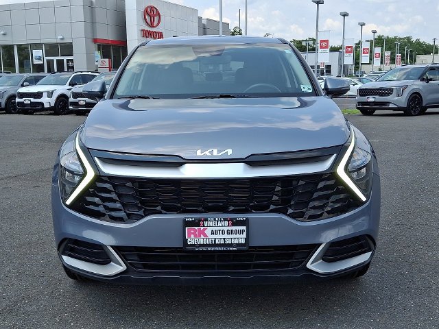 Used 2023 Silver Kia EX image 3