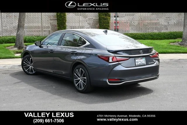 Used 2023 Gray Lexus 300h image 4