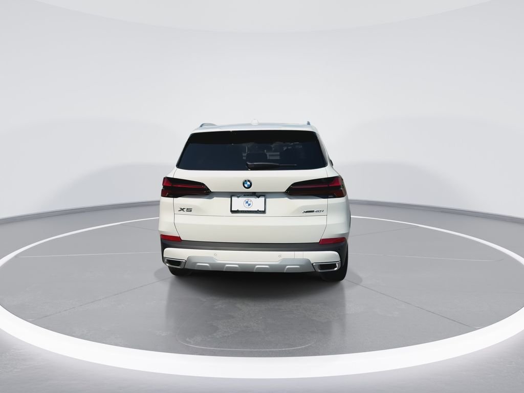 New 2026 White BMW xDrive40i image 7