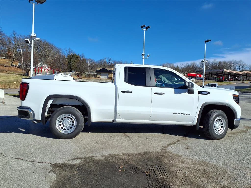 New 2026 Summit White GMC Pro image 18