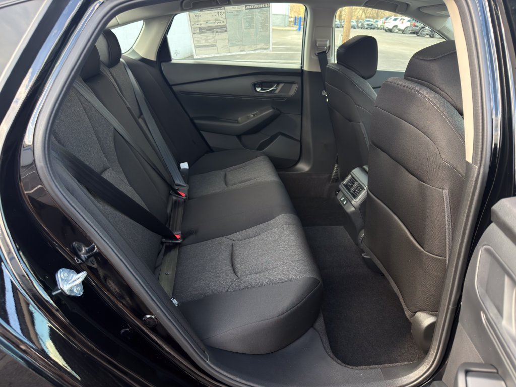 New 2026 Crystal Black Pearl Honda SE image 22