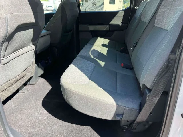 Used 2023 White Ford XLT image 19