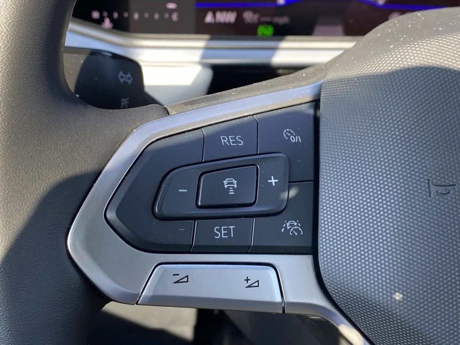2026 Volkswagen Taos SE - Photo 15