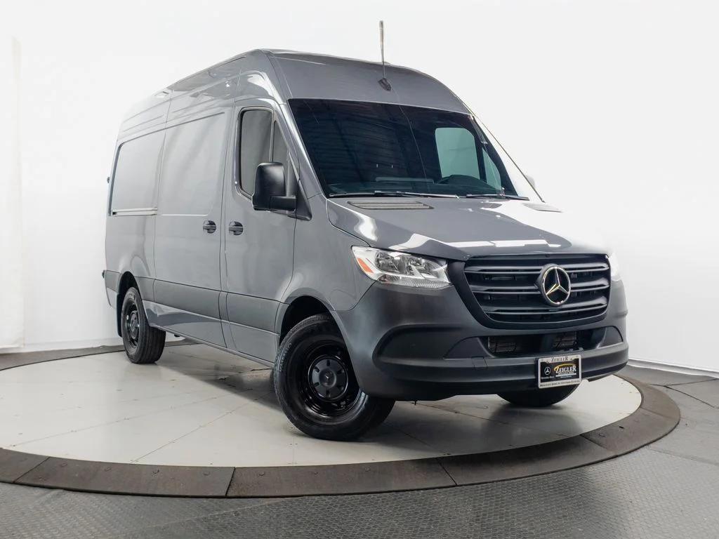 2024 Mercedes-Benz Sprinter 2500 144 WB HO's photo