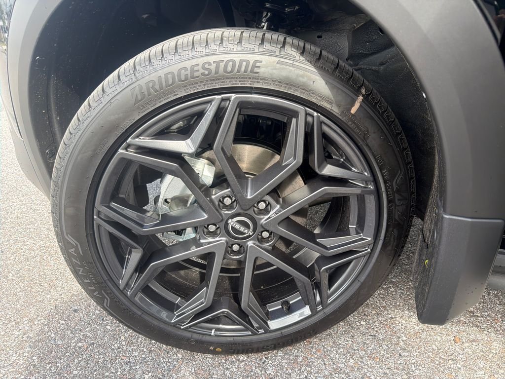 New 2026 Nissan Kicks SR 4D Sport Utility