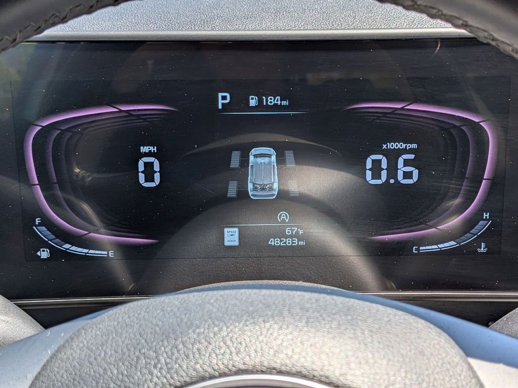 Used 2023 White Kia X-Line image 15