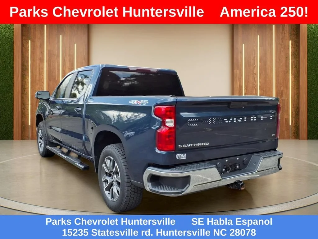 Certified Used 2022 Northsky Blue Metallic Chevrolet LT image 29