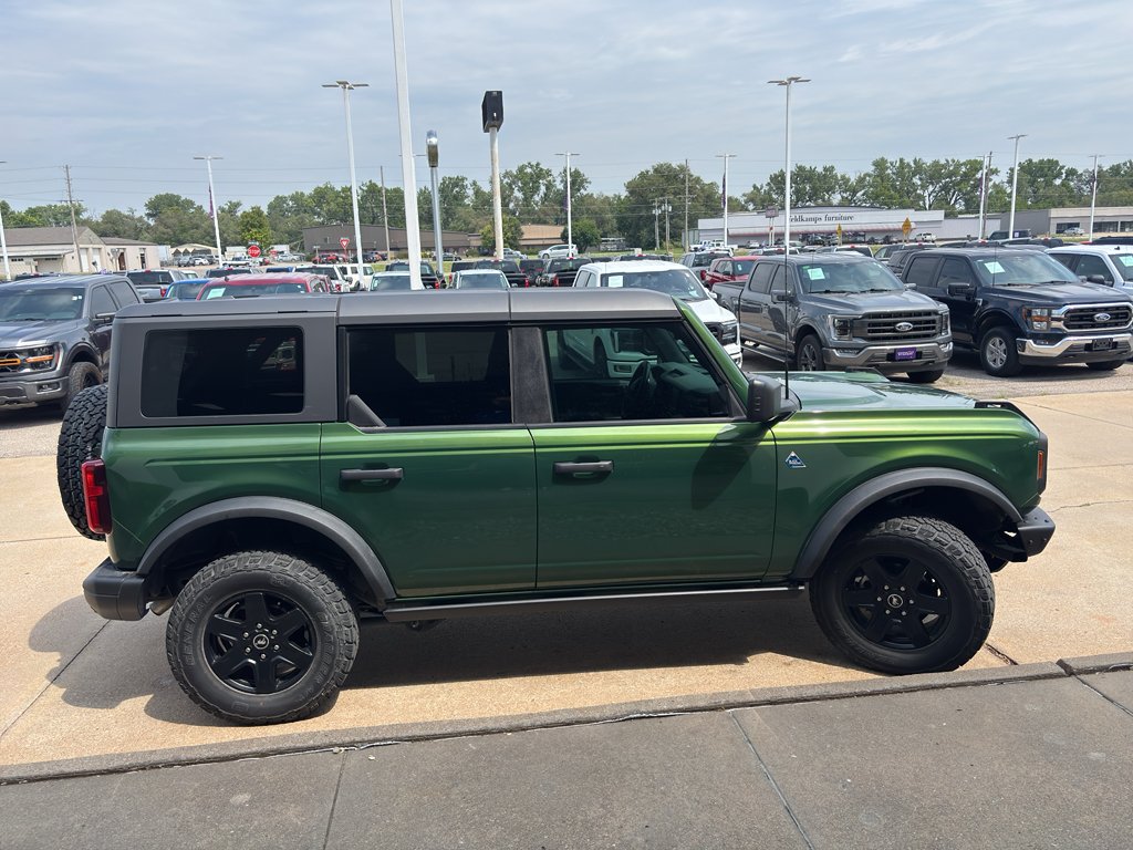 Used 2022 Eruption Green Metallic Ford Black Diamond image 8