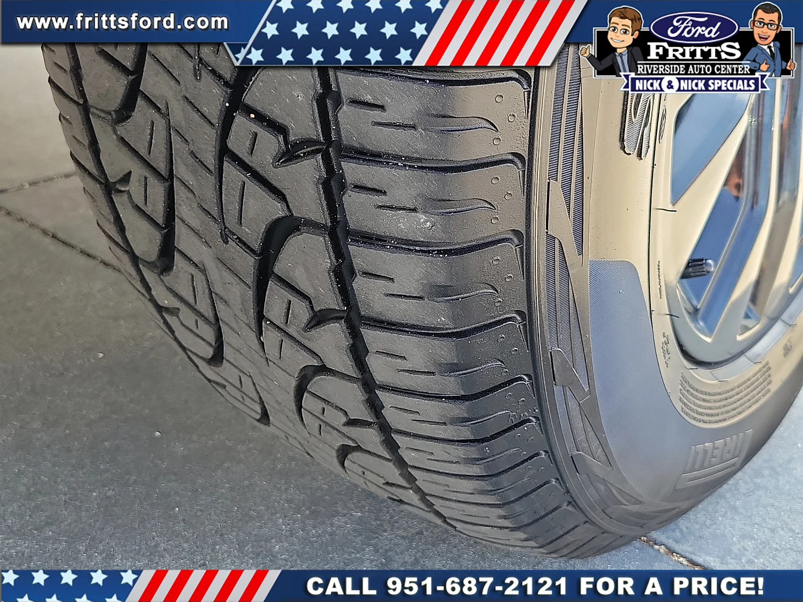 Certified Used 2025 White Metallic Ford XLT image 23