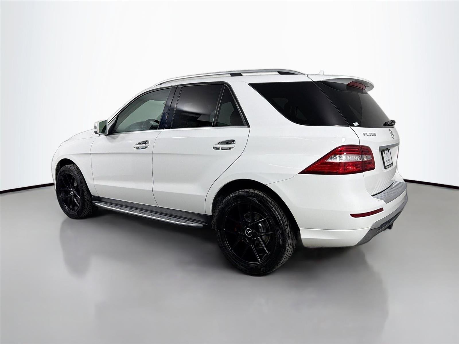 Used 2014 Polar White Mercedes-Benz ML 350 image 8