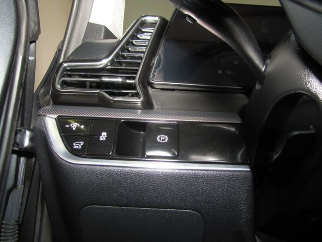 Used 2024 Gravity Gray Kia SX-Prestige image 9