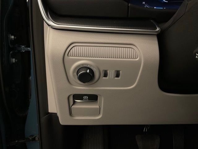 New 2026 Steel Blue Exterior Paint Jeep Summit Obsidian image 14