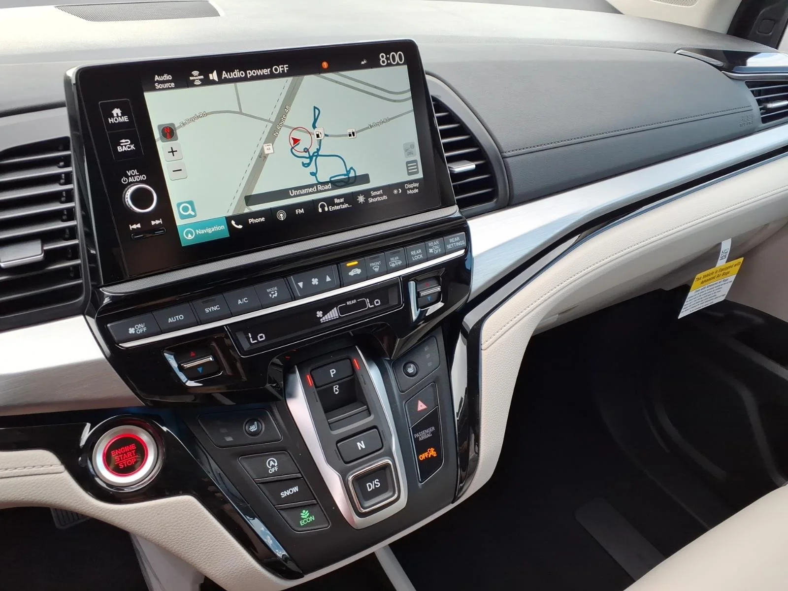 2026 Honda Odyssey Touring - Photo 10