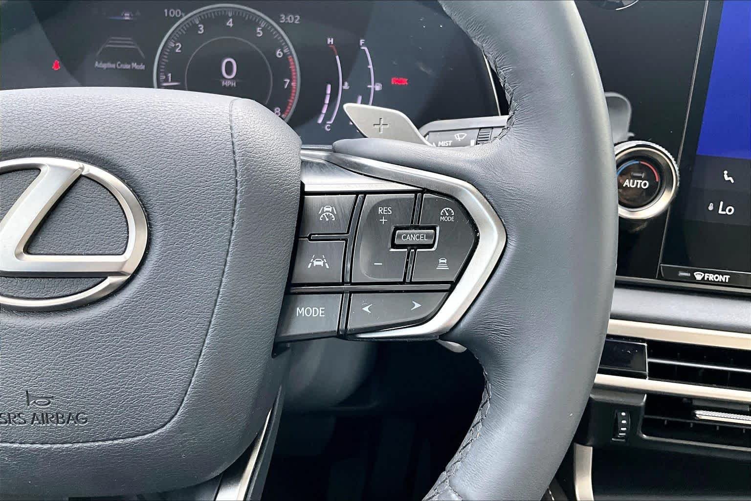 Used 2023 Iridium Lexus  image 23
