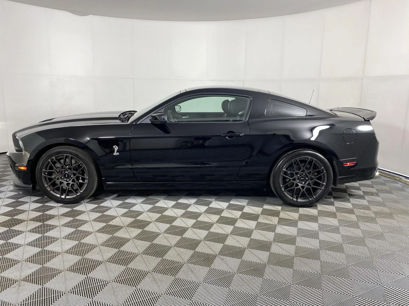 Used 2014 Black Ford Base image 10
