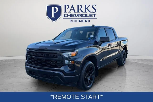 Used 2022 Gray Chevrolet Custom image 3