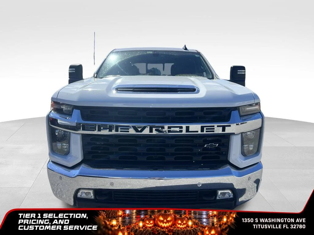 Used 2020 SUMMIT WHITE Chevrolet LT image 2