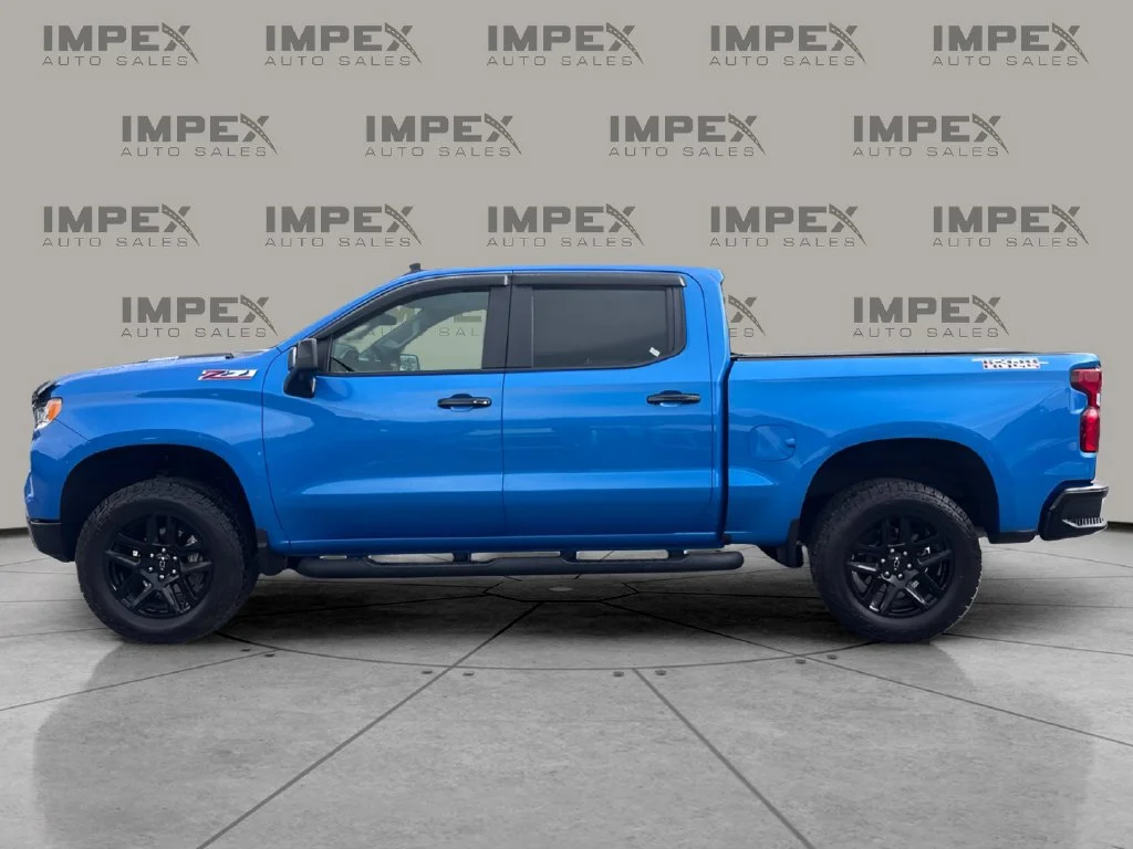 Used 2025 Blue Chevrolet LT Trail Boss image 2