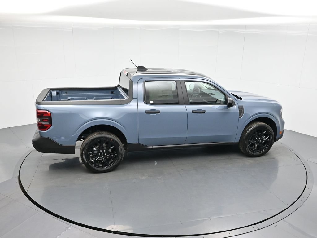 New 2025 Azure Gray Metallic Tri-Coat Ford XLT image 51