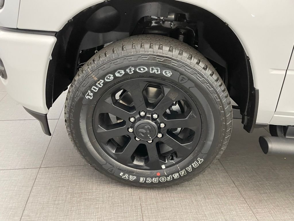 New 2026 Bright White Clear-Coat Exterior Paint RAM Tradesman Black Express image 8