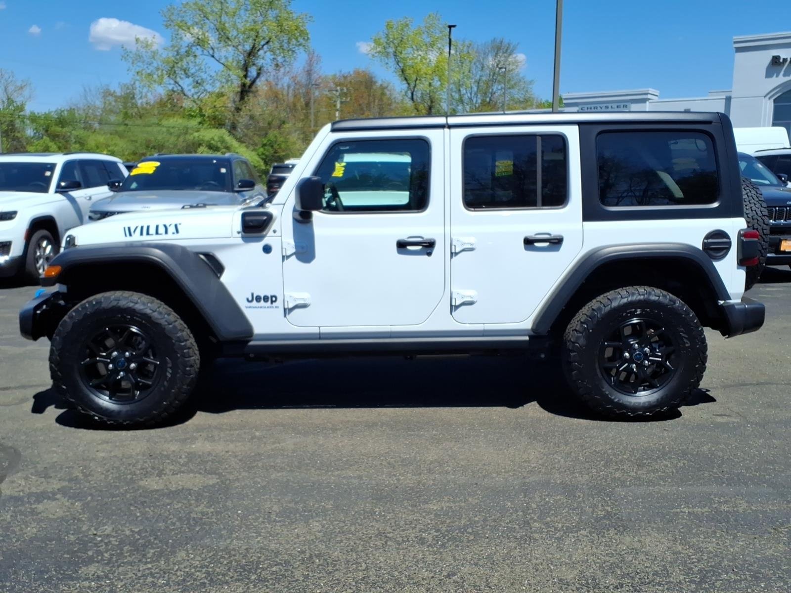 Used 2024 White Jeep Willys 4xe image 4