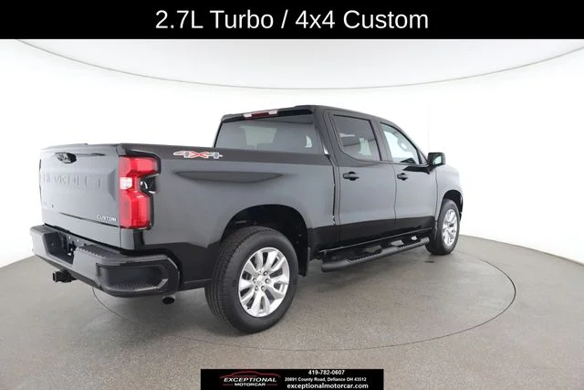 Used 2024 Black Chevrolet Custom image 18