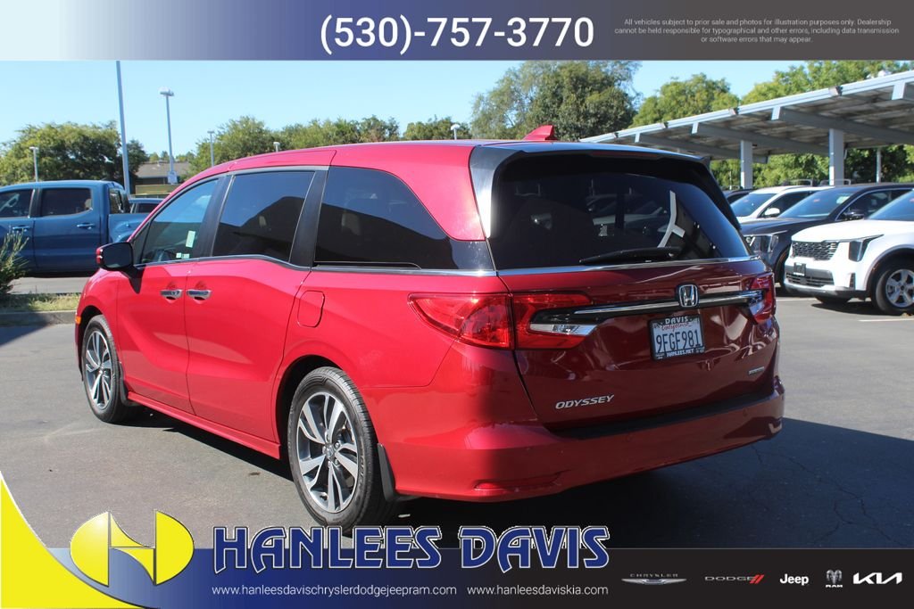 Used 2023  Honda Touring image 9